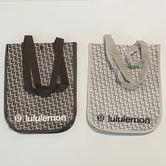 Lululemon - Set of 2 Small Reusable Shopping Totes - Picture 2 of 5